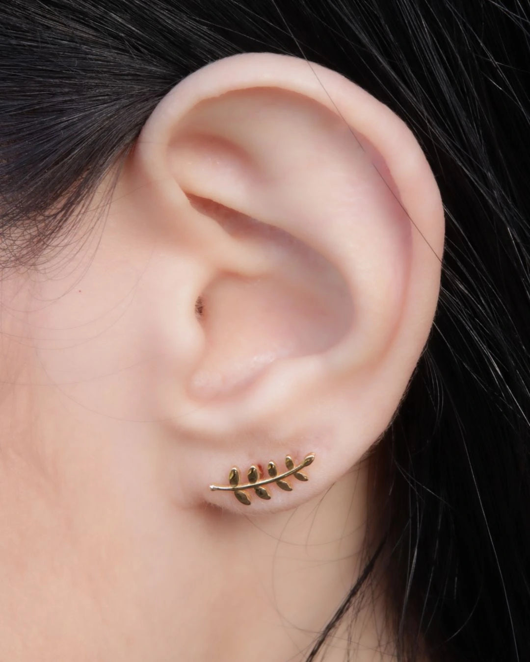 Laurel Petal Labret | 18K Gold