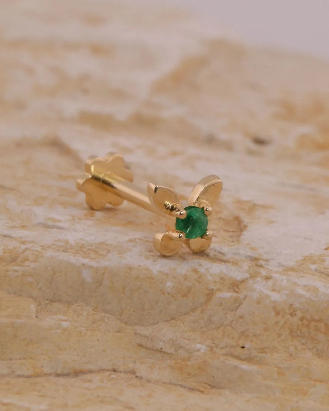 Butterfly Labret with Colombian Emerald in 18K Solid Gold