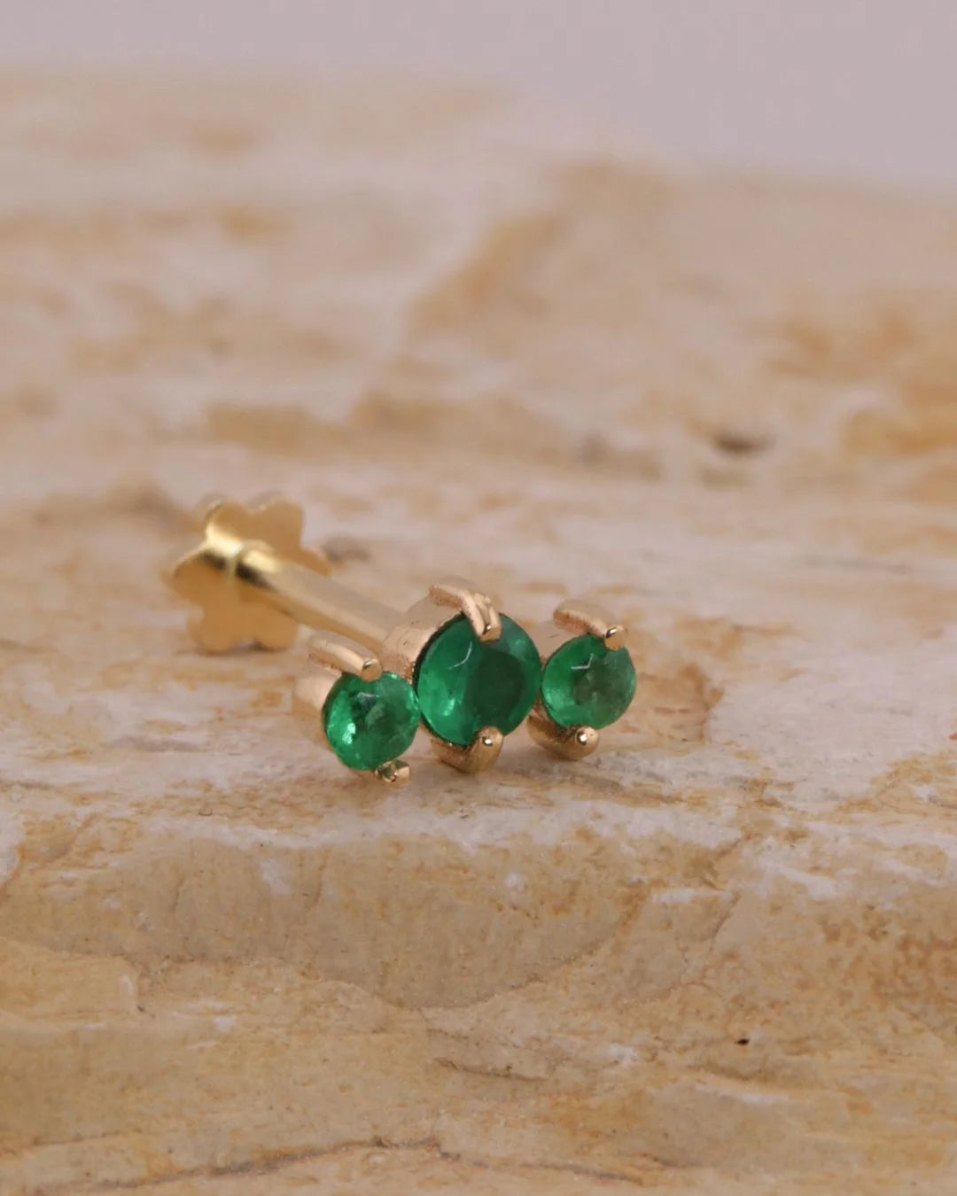 Colombian Emerald Trio Labret in 18K Gold