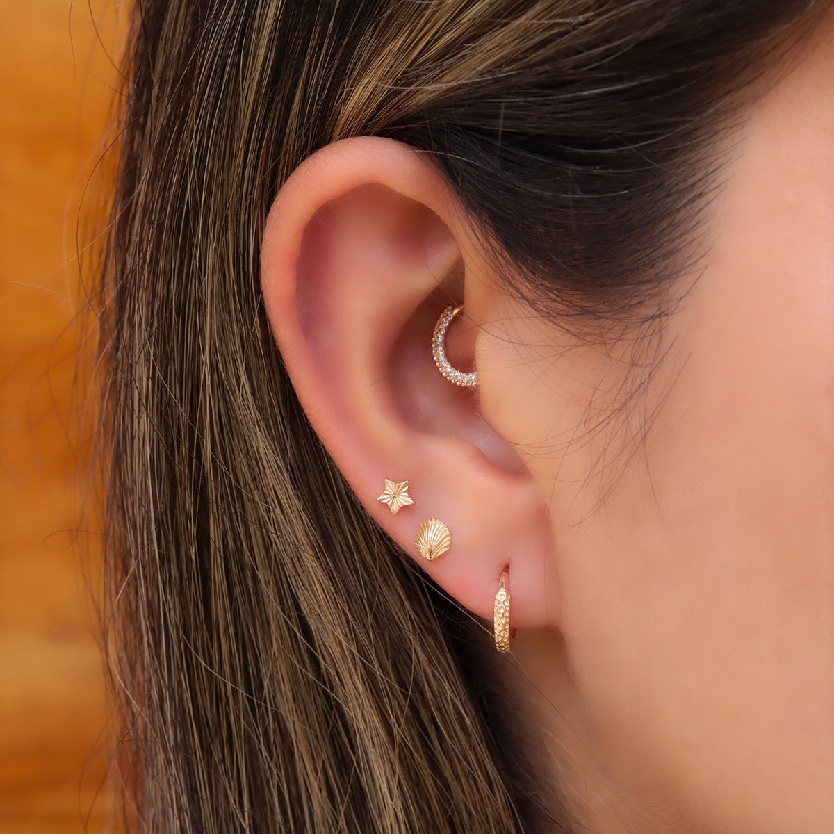 Labret Estrella en Oro 18K con Sistema Pin & Twist