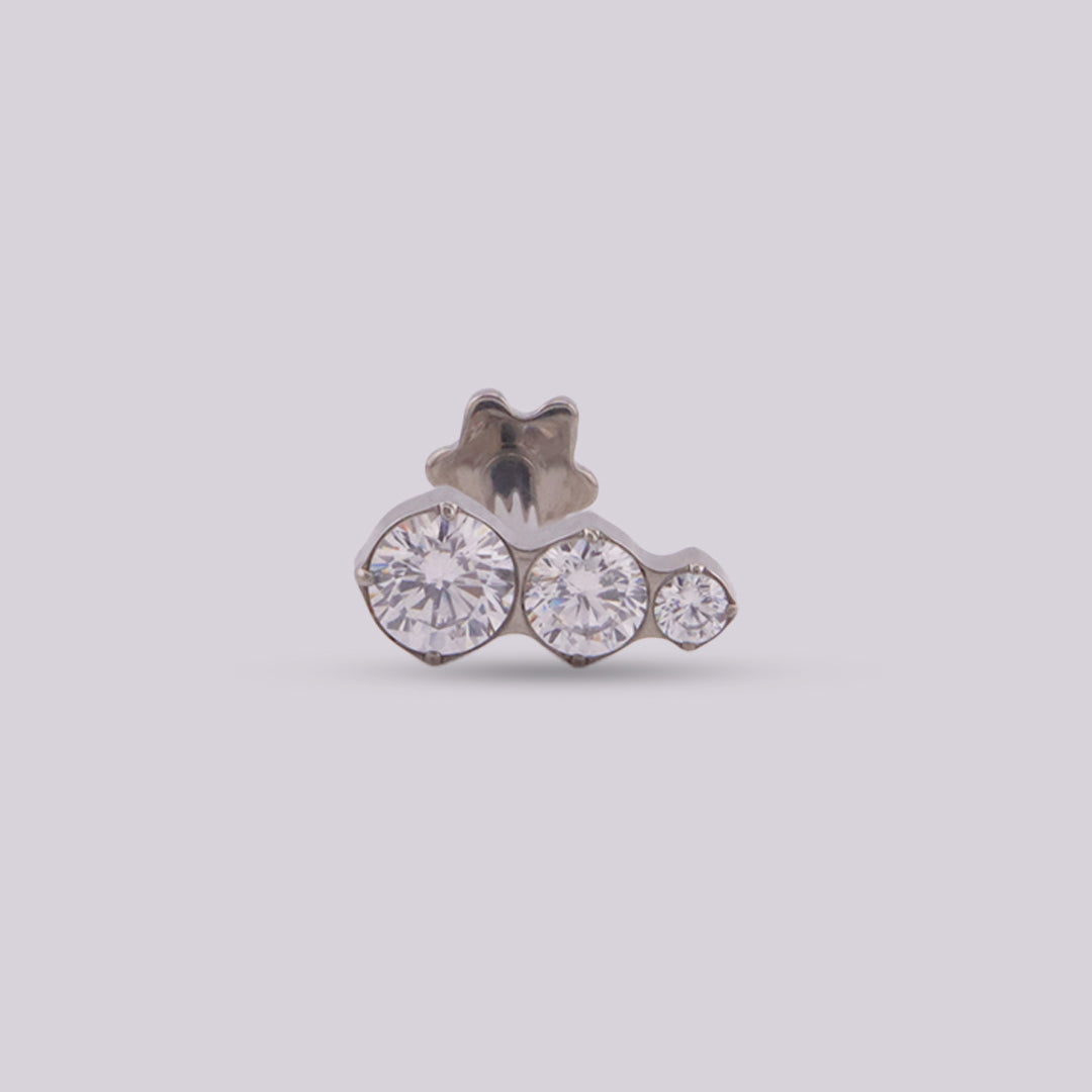 Piercing de Titanio con Zirconias Graduadas – Mina Plateado