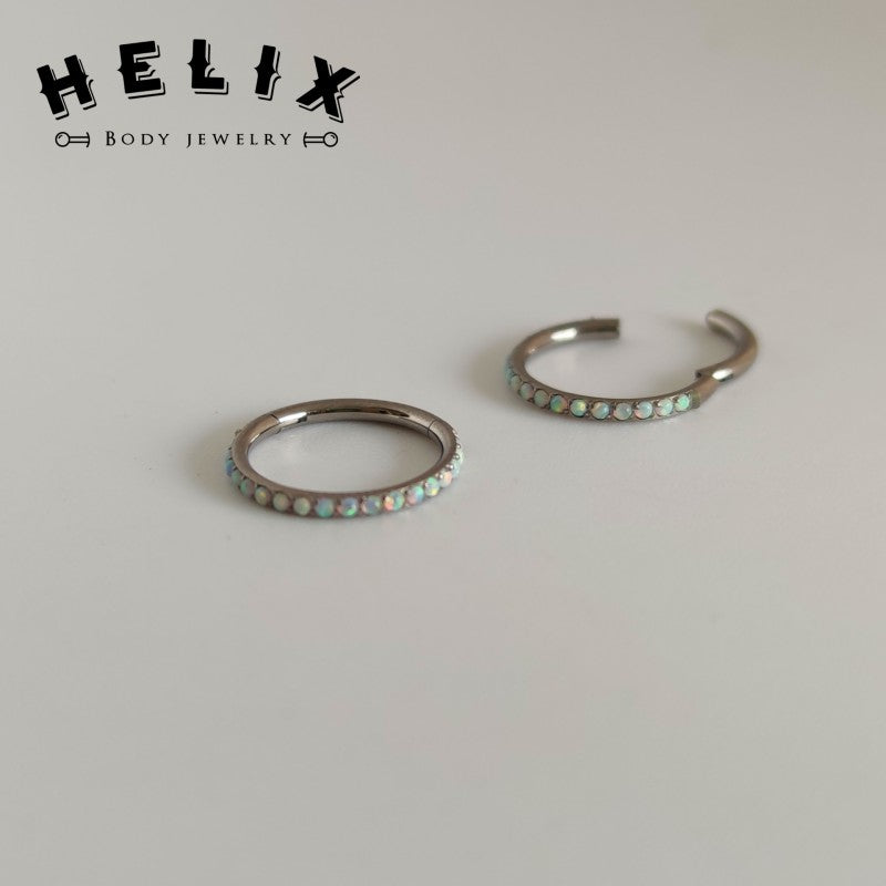 Aro Clicker Aqua con Ópalo en Titanio – Plateado