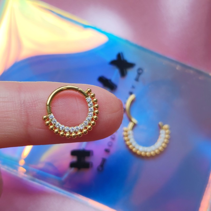 Aro Majestic en Titanio con Zirconias